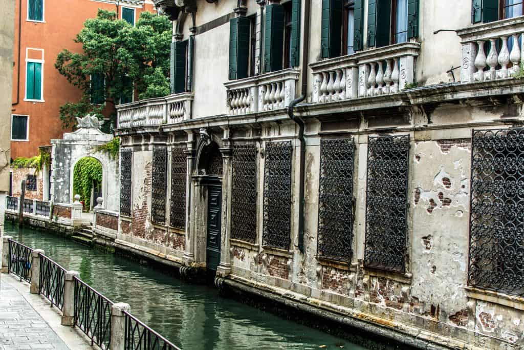 5 Of The Most Romantic Things To Do In Venice Italy 