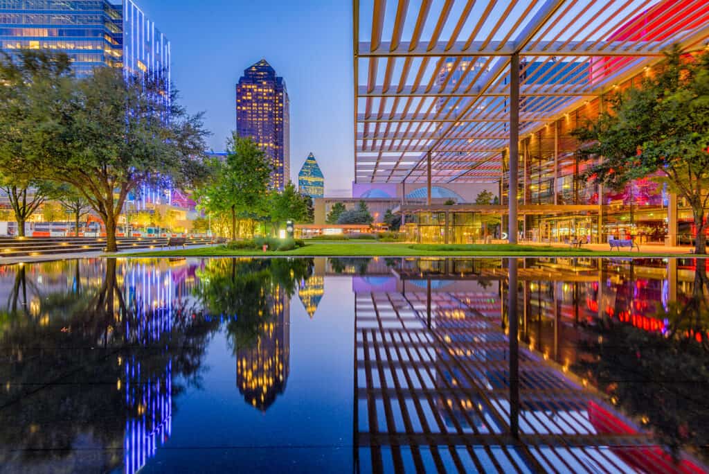 12 Romantic Things to Do in Dallas, Texas Best Dallas Date Ideas