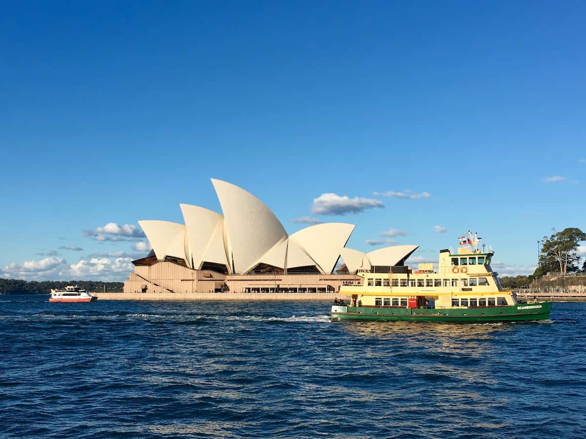 7 Incredibly Romantic Things to Do in Sydney