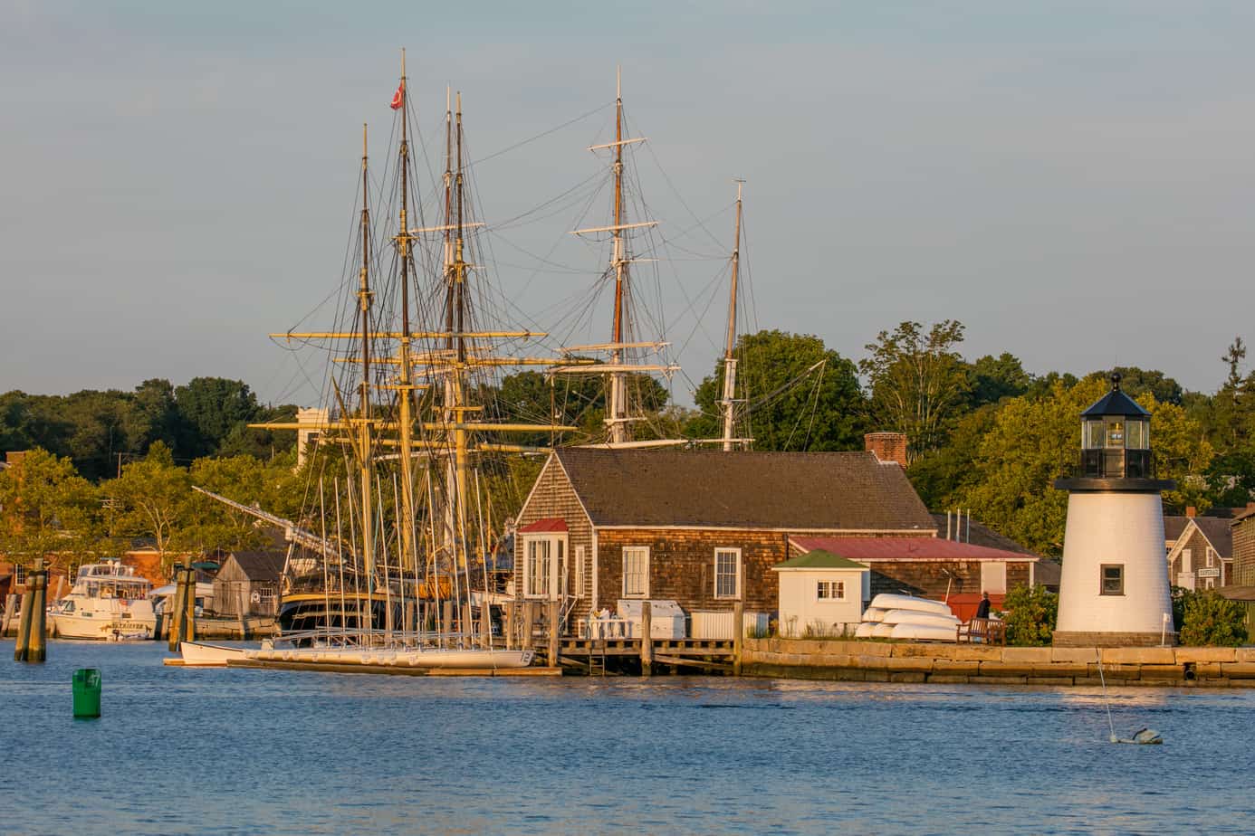 mystic connecticut tourist attractions