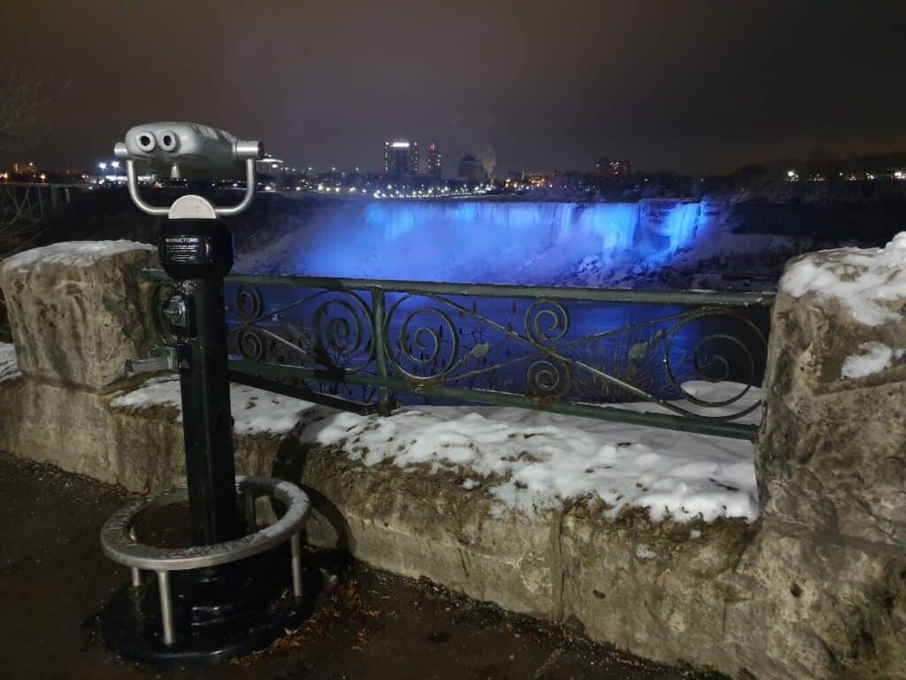 A viewing stand for Niagara Falls near one of the weightier Valentine's Day couples trip hotels