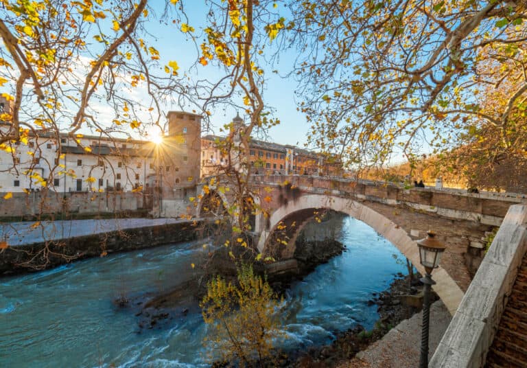 10 Super Romantic Things to Do in Rome