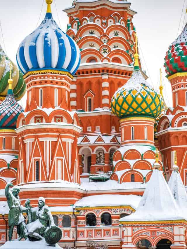 10 ROMANTIC PLACES TO VISIT IN MOSCOW, RUSSIA STORY